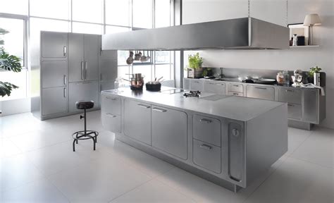 A Stainless Steel Kitchen Designed for At-Home Chefs - Design Milk