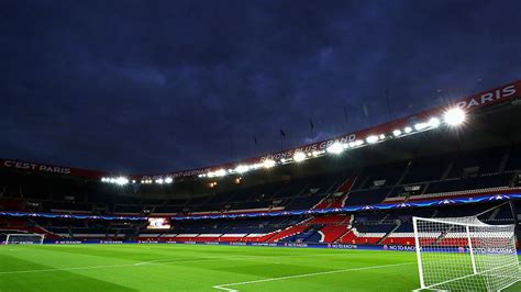 PSG home stadium Parc des Princes not for sale: Paris mayor Hidalgo ...