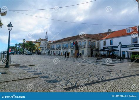 Town center of Cascais editorial stock image. Image of coastline ...