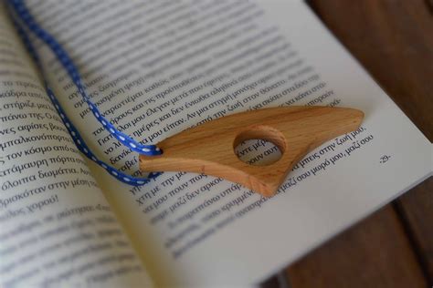 Wooden Page Holder/book Holder/thumb Book Holder - Etsy Canada | Thumb ...