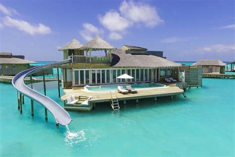 6 Romantic and Swoon-Worthy Overwater Bungalows For Your Honeymoon ...