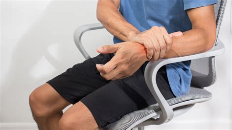 From Pain to Gain: Managing and Treating a Ligament Tear in the Wrist