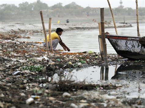 India Stems Tide of Pollution Into Ganges River