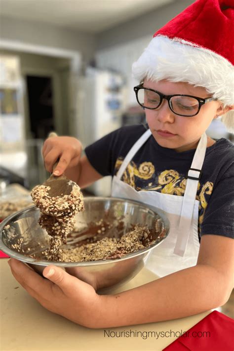 Christmas Around the World with Cookies - Nourishing My Scholar