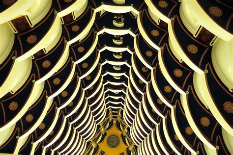 Burj al Arab, Lobby (7) | Jumeirah | Pictures | United Arab Emirates in ...