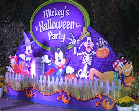 Mickey's Halloween Party at Disneyland!