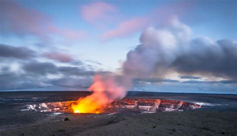 Your Guide to Hawaii Volcanoes National Park