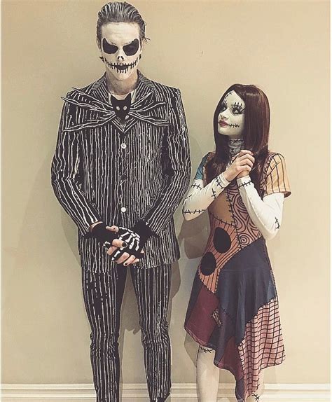 Love these two as Jack and Sally | Halloween outfits, Cute couple ...