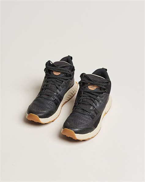 New Balance Running Fresh Foam Trail Hierro Mid Black at CareOfCarl.com