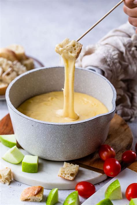 Classic Cheese Fondue