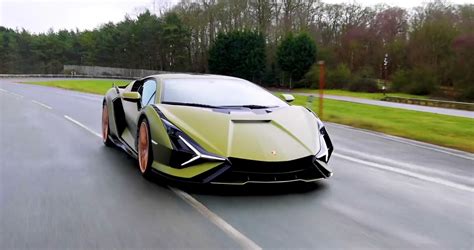 2021 Lamborghini Sian FKP 37 Is a V12 Maniac - 6SpeedOnline