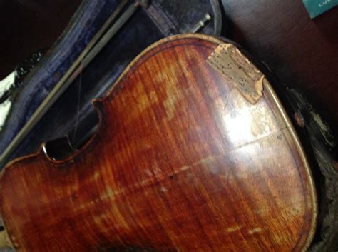 Old violin | Collectors Weekly