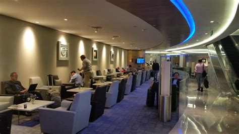 Review: Air China Business Class Lounge - Shanghai Pudong