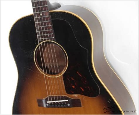 Gibson J-45 Sunburst, 1955 | www.12fret.com