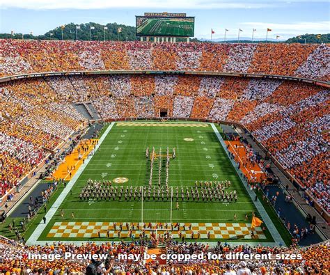 Tennessee Football Stadium / Etsubucs Com Etsu Football Opens Fall Camp ...