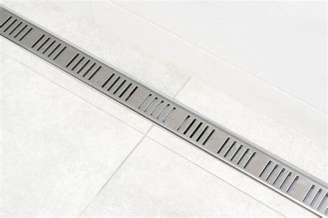 What Are The Pros And Cons Of A Linear Shower Drain? | Upgradedhome.com