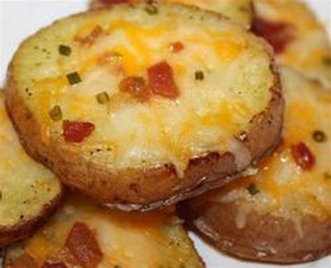 SLICED BAKED POTATOES • Delish Club