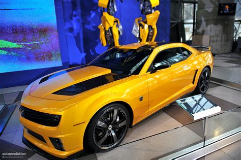 NYIAS 2011: Camaro Bumblebee As Seen in Transformers 3 [Live Photos ...