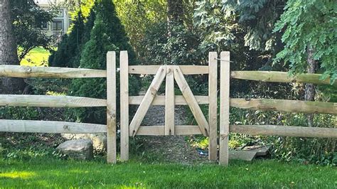 7 Best Split Rail Fence Gate Ideas