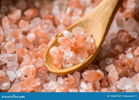 Himalayan crystal salt stock image. Image of medicine - 135651107