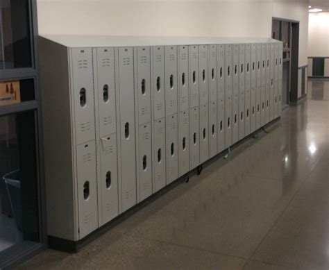 Hamlin Middle School Duralife School Hallway Lockers - Scranton Products