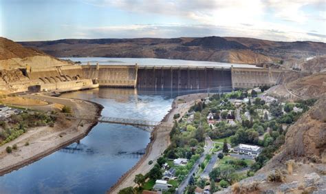 3.1 Environmental Impacts of the Grand Coulee Hydroelectric Dam ...