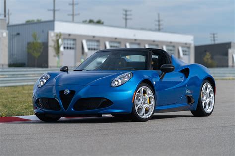 2020 Alfa Romeo 4C Spider Review - Autotrader