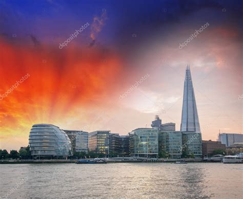 London city hall – Stock Editorial Photo © jovannig #41208307