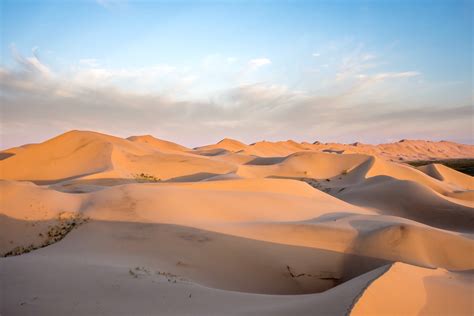 Travel to the Gobi desert - Take this Gobi desert tour and make your ...