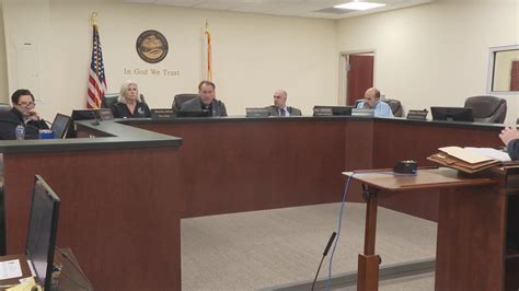 Walton County commissioners move forward in hiring new county ...