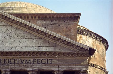 The Influential Architecture of the Pantheon in Rome