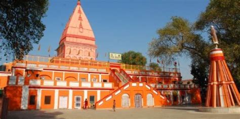 12 Most Famous Temples in Jammu and Kashmir - Pilgrimage Site