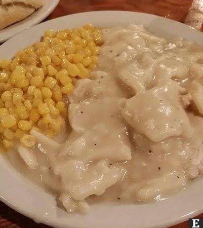 “Cracker Barrel” Chicken and Dumplings – Recipes 2 Day