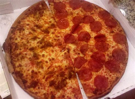 Pizza Quixote: Review: Papa John's Pizza