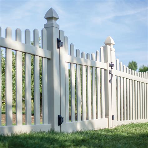 Fence-for-Garden Composite Garden Fence Panels - China Fencing and ...