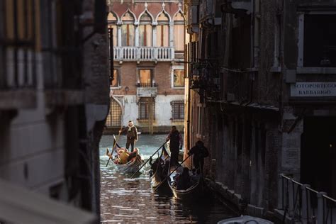 Venice: Gondola Serenade on the Grand Canal with Mask | GetYourGuide