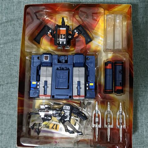 Transformers G1 Soundwave reissue, Hobbies & Toys, Toys & Games on ...