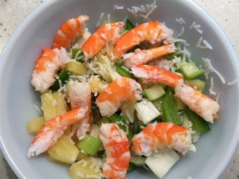 Easy Prawn Salad