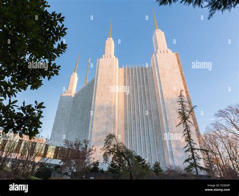 Mormon temple dc hi-res stock photography and images - Alamy