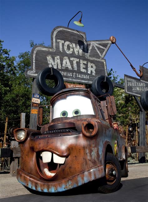 More of Lightning McQueen and Mater In Cars Land at Disney California ...