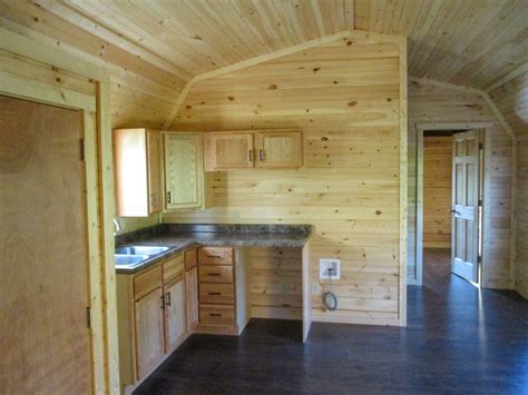 Beautiful Cabin Interior | Perfect for a Tiny Home