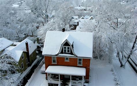 Winter in Ann Arbor, Michigan photo on Sunsurfer