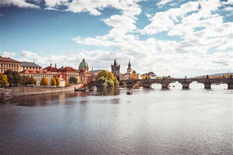 Prague Vltava River and Charles Bridge in Autumn | Free Architecture ...