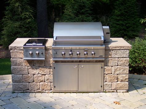 Outdoor kitchen griddles | Hawk Haven