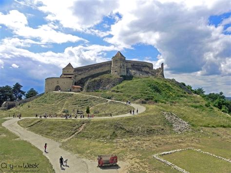 Rasnov Fortress - CityoftheWeek