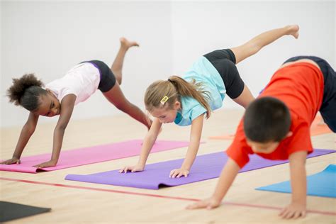 Yoga - 5 reasons why its great for kids! Happy International Yoga Day!