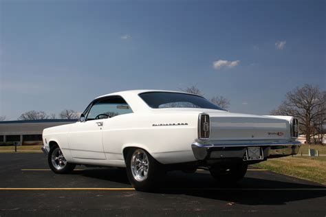 Ford Fairlane 500 XL - Information and photos - MOMENTcar