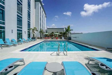 Hotel Dello Fort Lauderdale Airport by Hilton