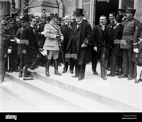 World War One - The Treaty of Versailles - 1919 Stock Photo: 107003827 ...