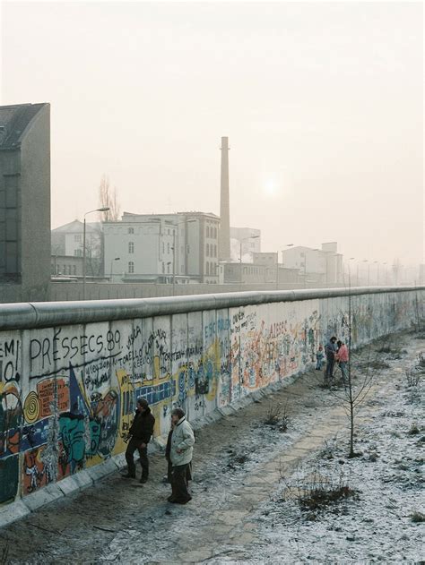 Building Of The Berlin Wall